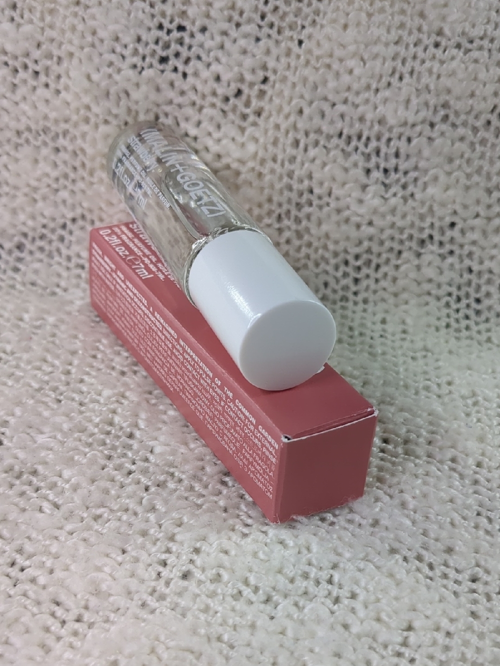 (MALIN+GOETZ) Rollerball strawberry perfume oil., 7ml/0.20fl oz - Picture 4 of 10